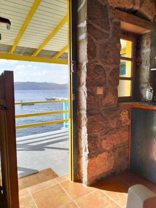 The Yellow Boat House Klima  Exterior photo