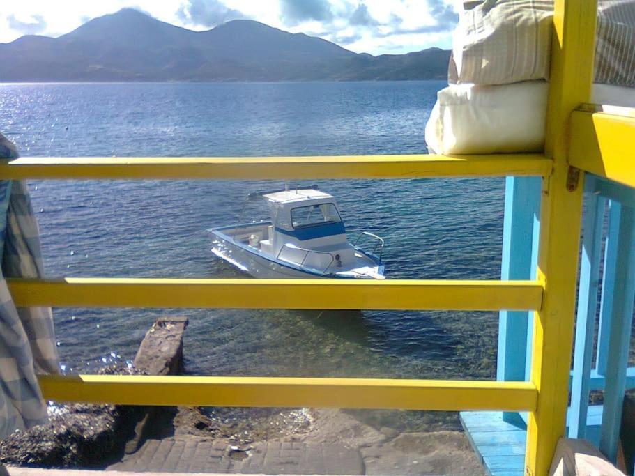 The Yellow Boat House Klima  Exterior photo