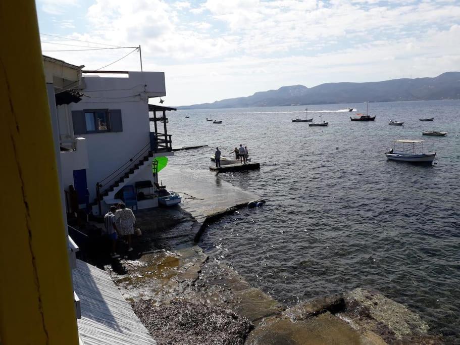 The Yellow Boat House Klima  Exterior photo